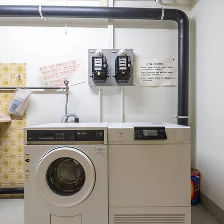 Cozy Place In Center * Gstaad